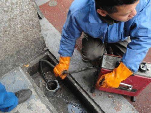 九寨沟疏通下水道